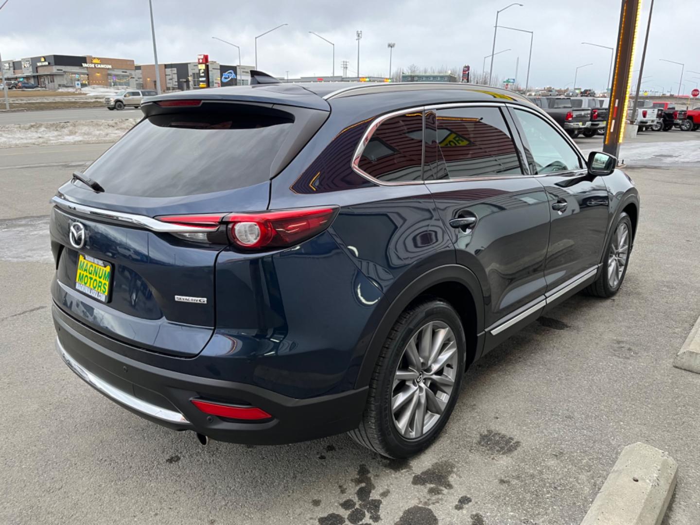 2021 Blue Mazda CX-9 Grand Touring AWD (JM3TCBDY8M0) with an 2.5L L4 DOHC 16V engine, 6A transmission, located at 1960 Industrial Drive, Wasilla, 99654, (907) 274-2277, 61.573475, -149.400146 - Photo#5